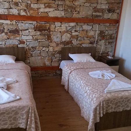 Guesthouses Prav Kamen Dolno Dryanovo Eksteriør billede